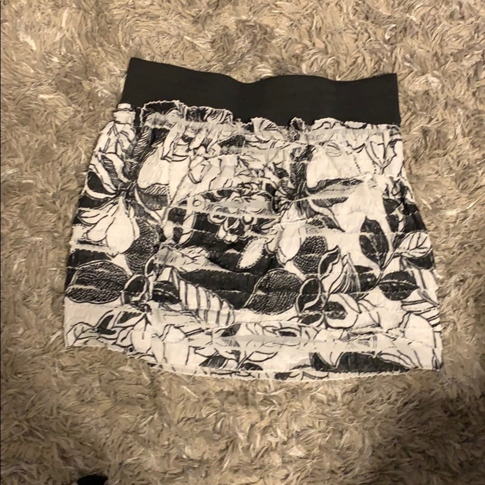 Papaya skirt